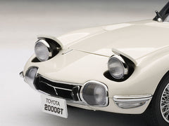 Toyota 2000GT Cabriolet, White