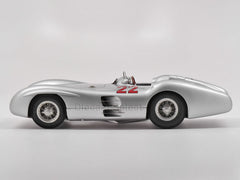 Mercedes-Benz W196R Streamliner, Reims 1954, #22 Hans Herrmann