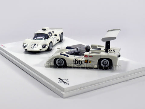 Chaparral Set #1: 1966 Chaparral 2D/2E, Signed by Jim Hall